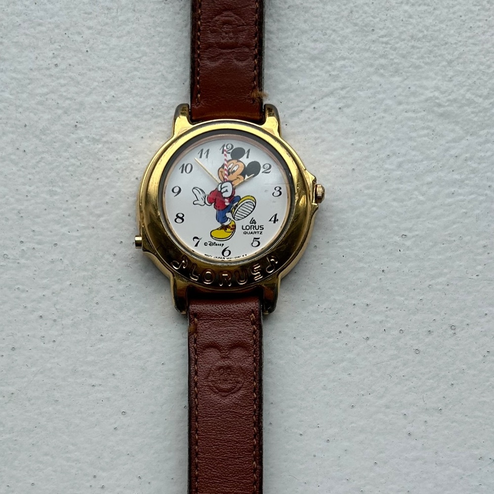 Vintage Disney’s MICKEY MOUSE  Watch - LORUS V421-0002
